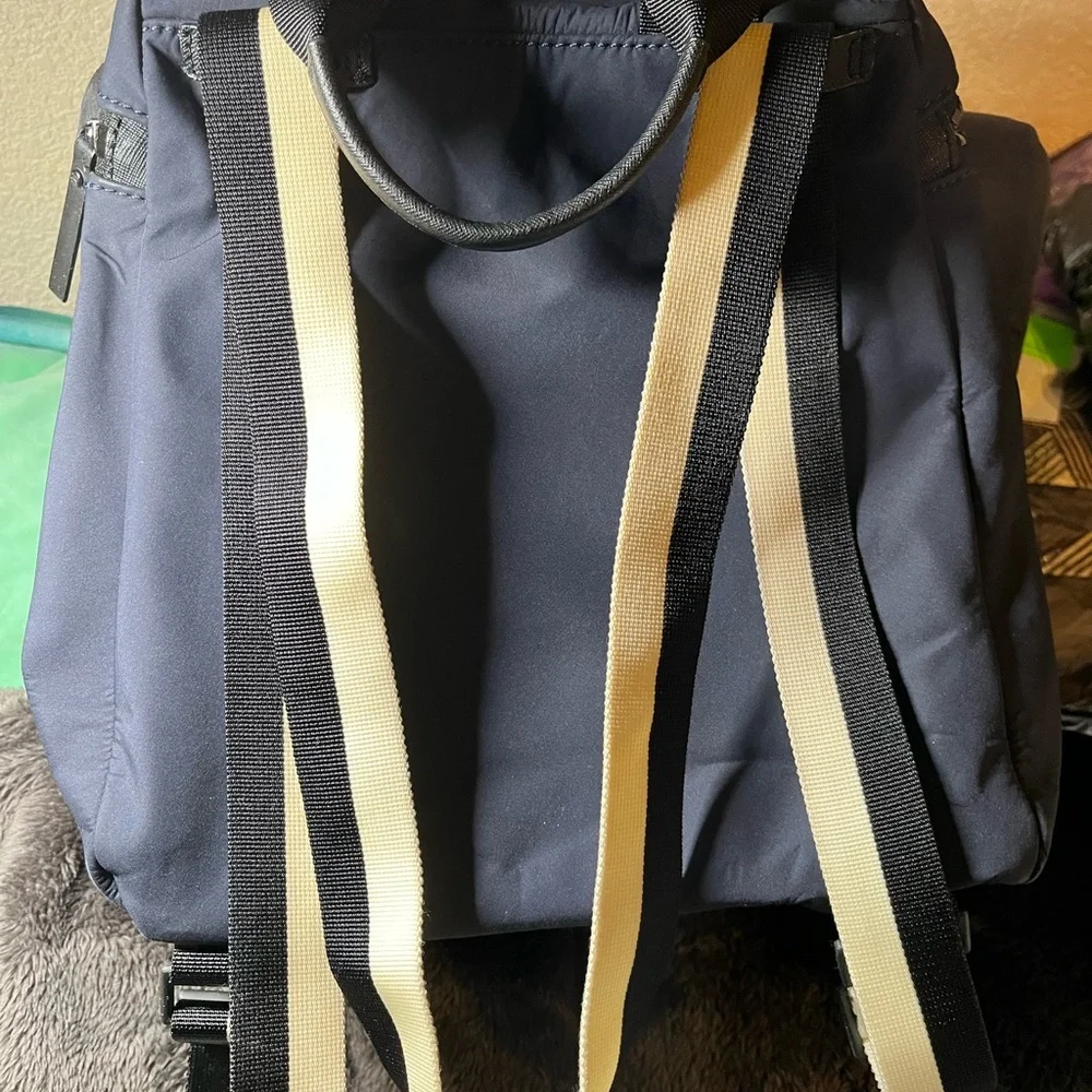 Kate Spade New York "That's The Spirit" convertible backpack in navy blue nylon - Picture 9 of 14